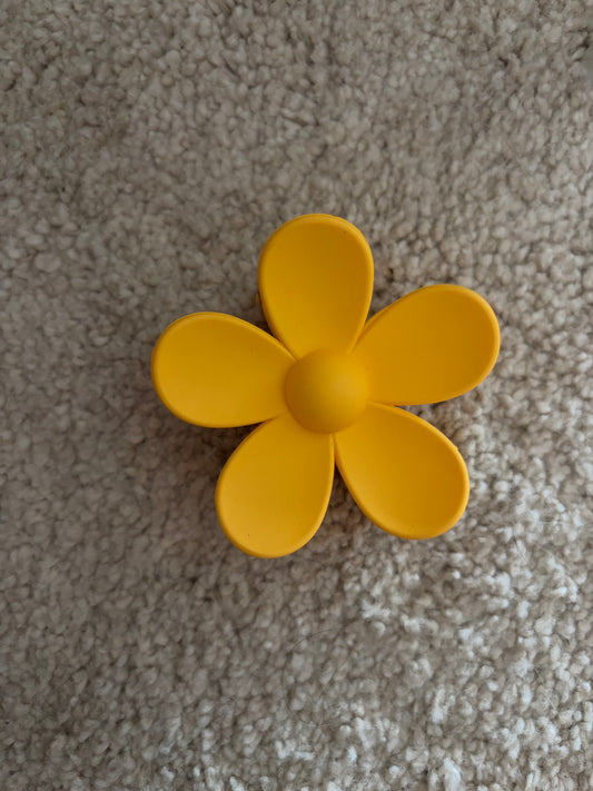 Pince fleur jaune-orangé