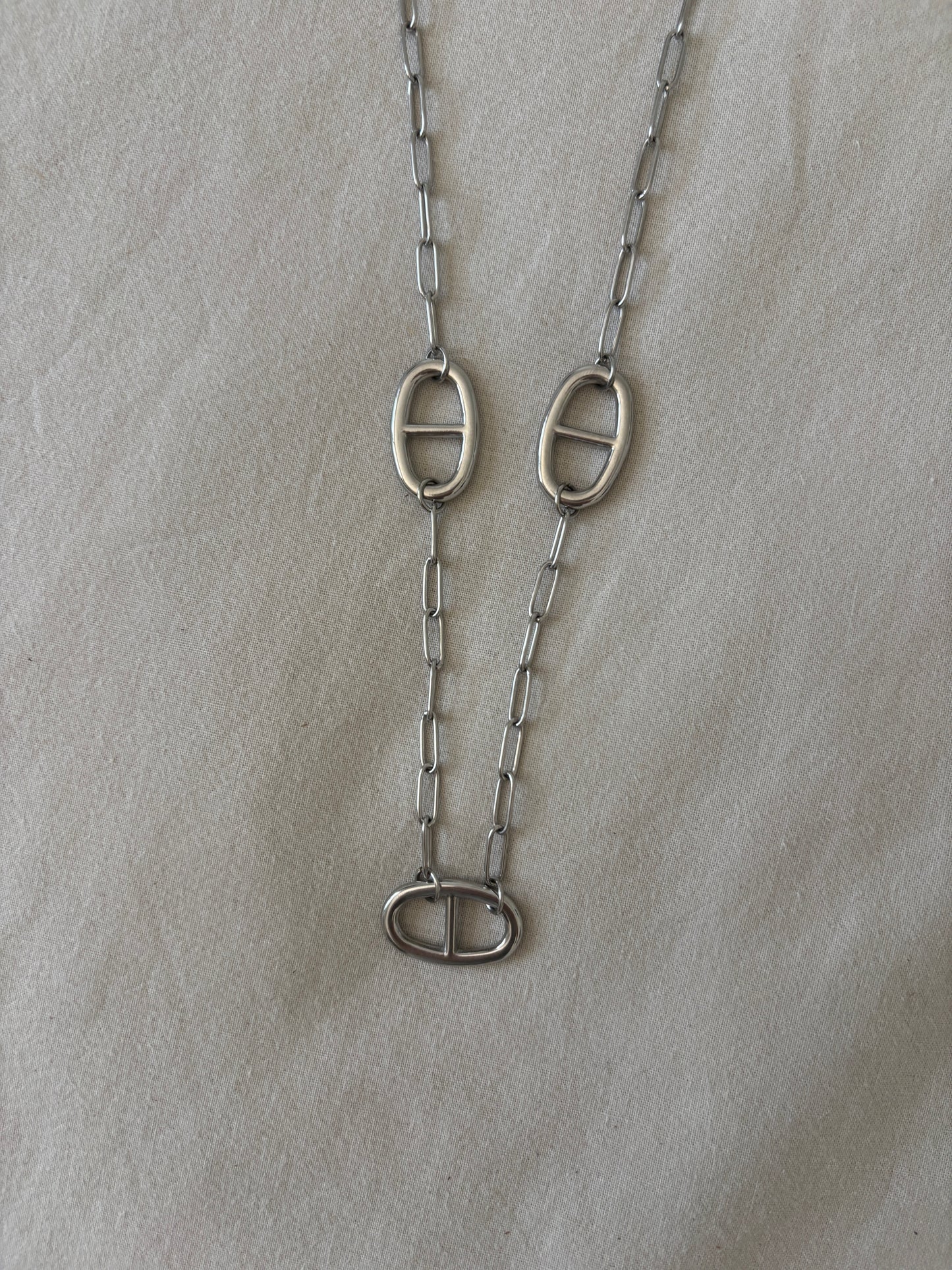 Silver marine mesh necklace