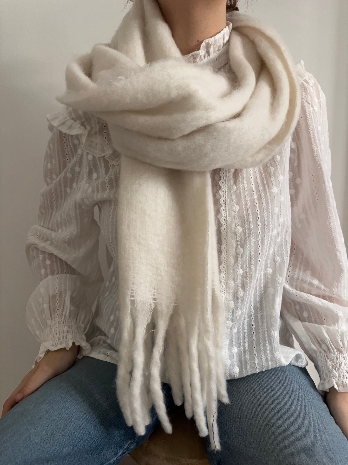 Ecru scarf
