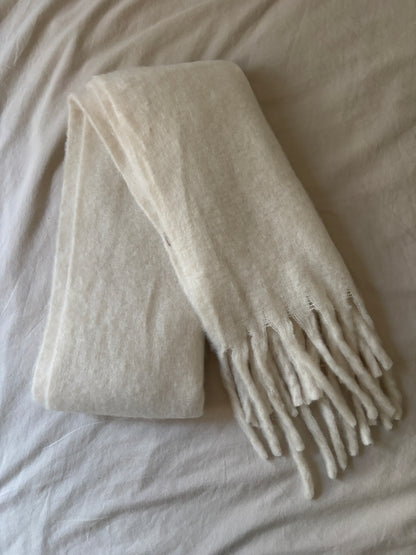 Ecru scarf