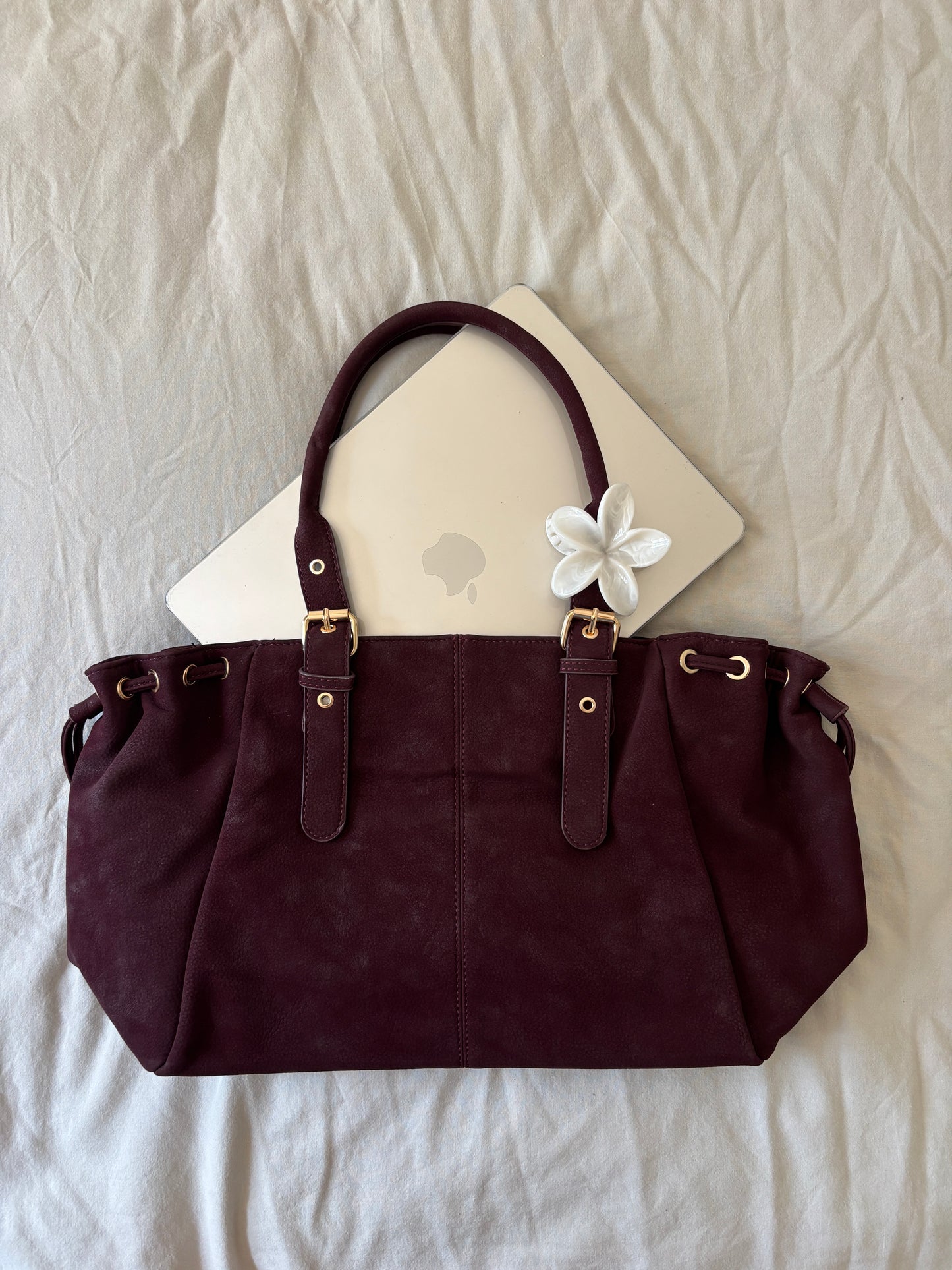 Nelia burgundy suede bag
