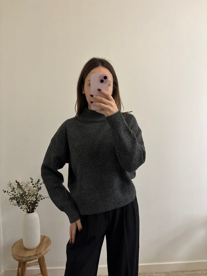 Alix grey sweater