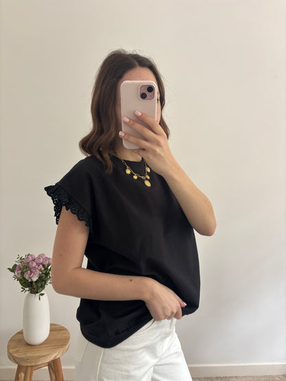 Morgane Black T-shirt