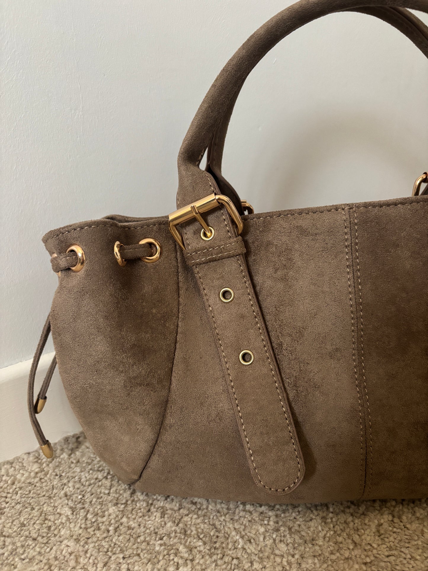 Amelia taupe bag