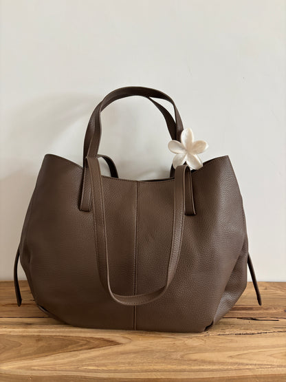 Sac Aline taupe - grainé brillant
