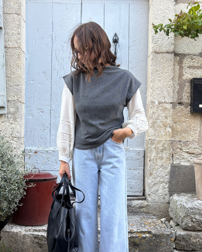 Lisa grey sweater