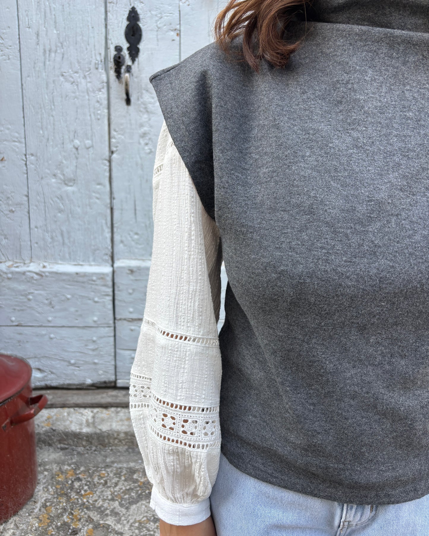 Lisa grey sweater