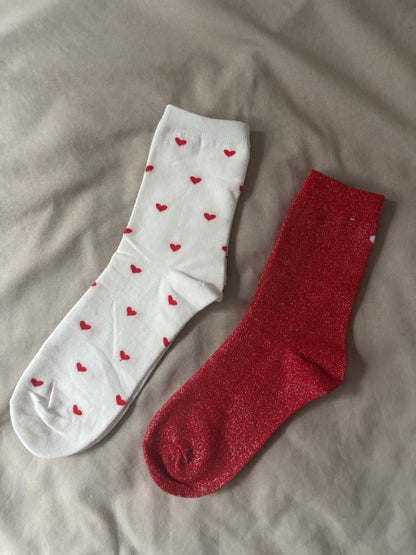 Red heart sock set
