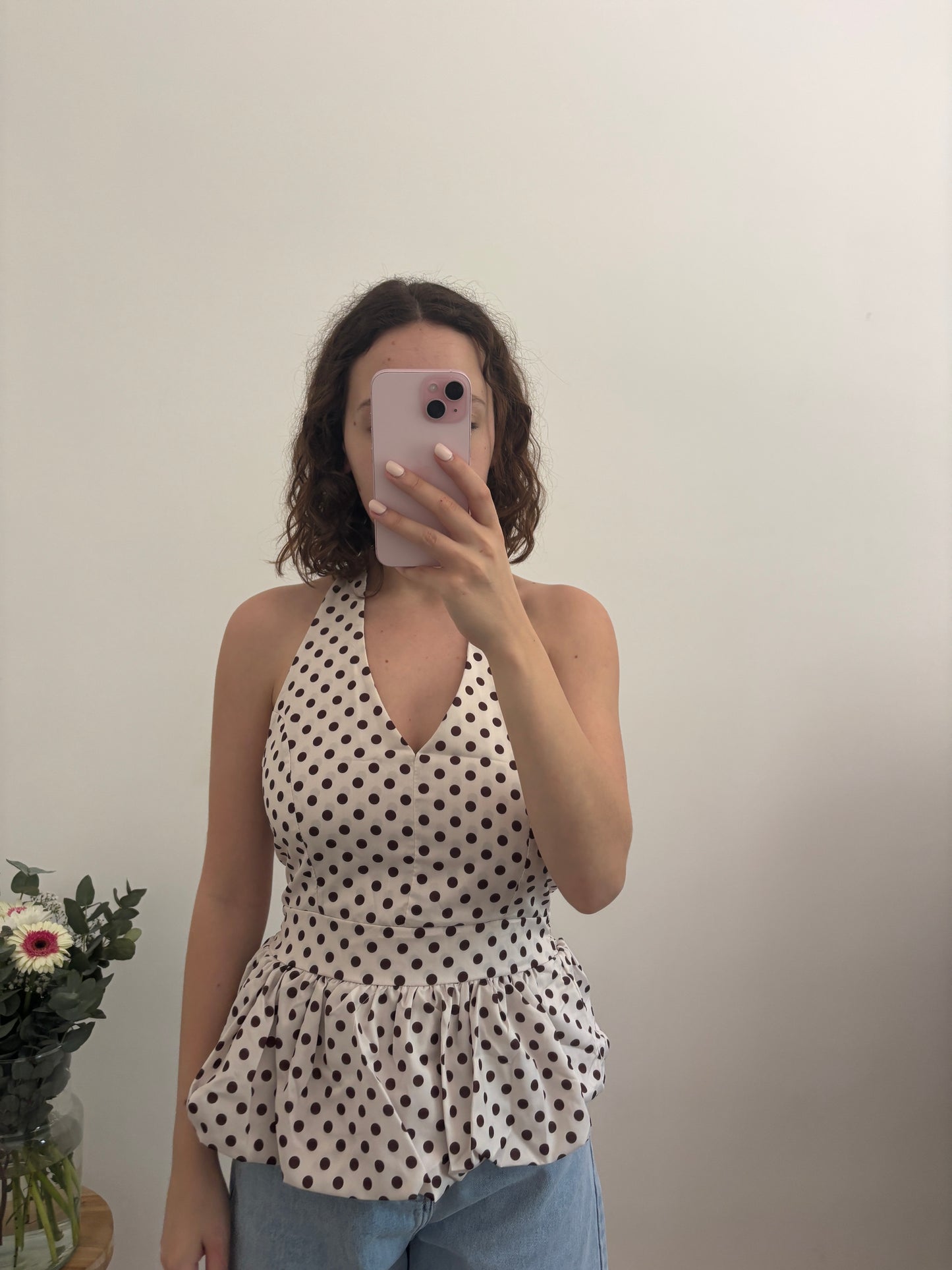 Beige top met stippen