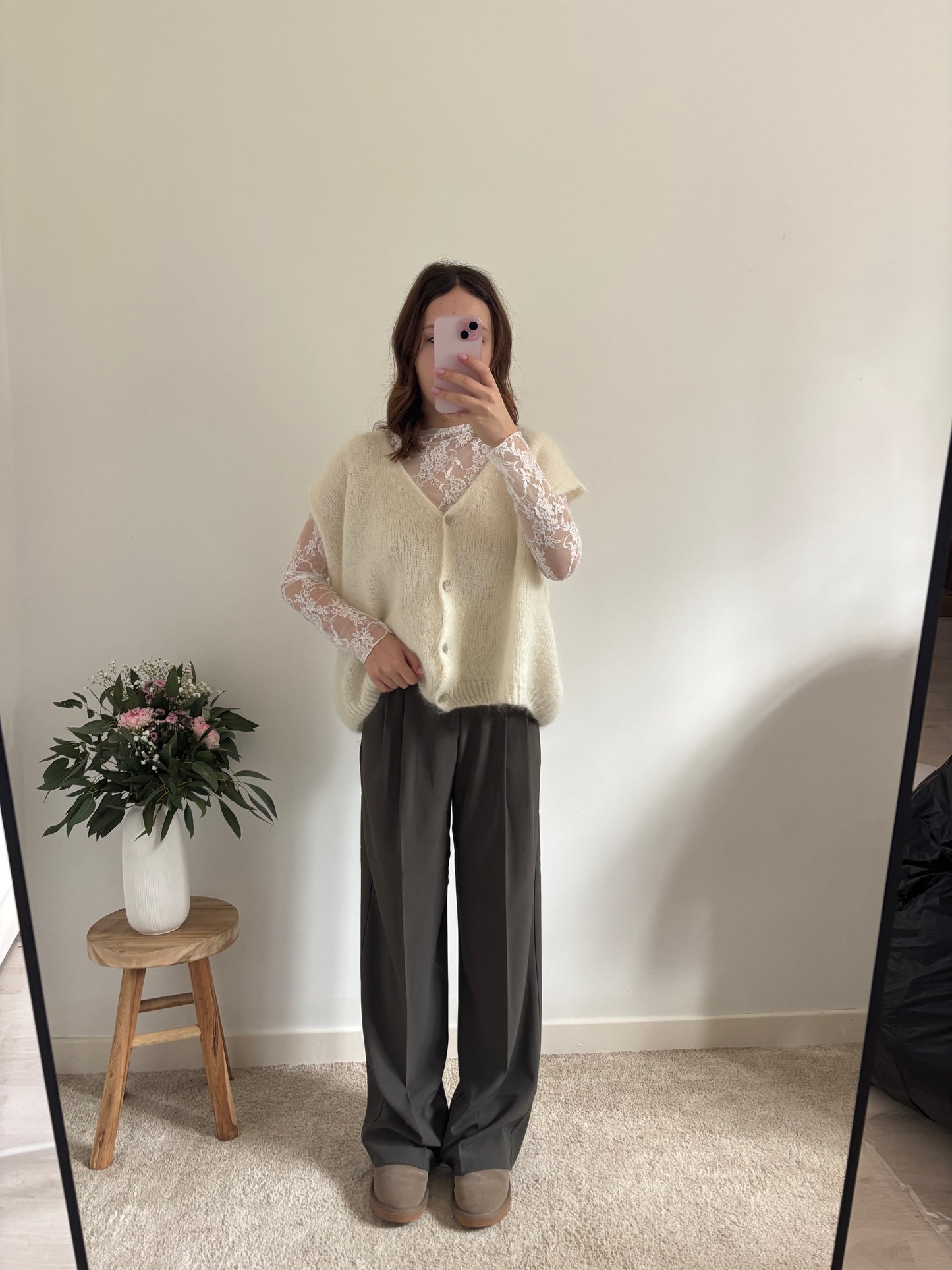 Amanda ecru vest