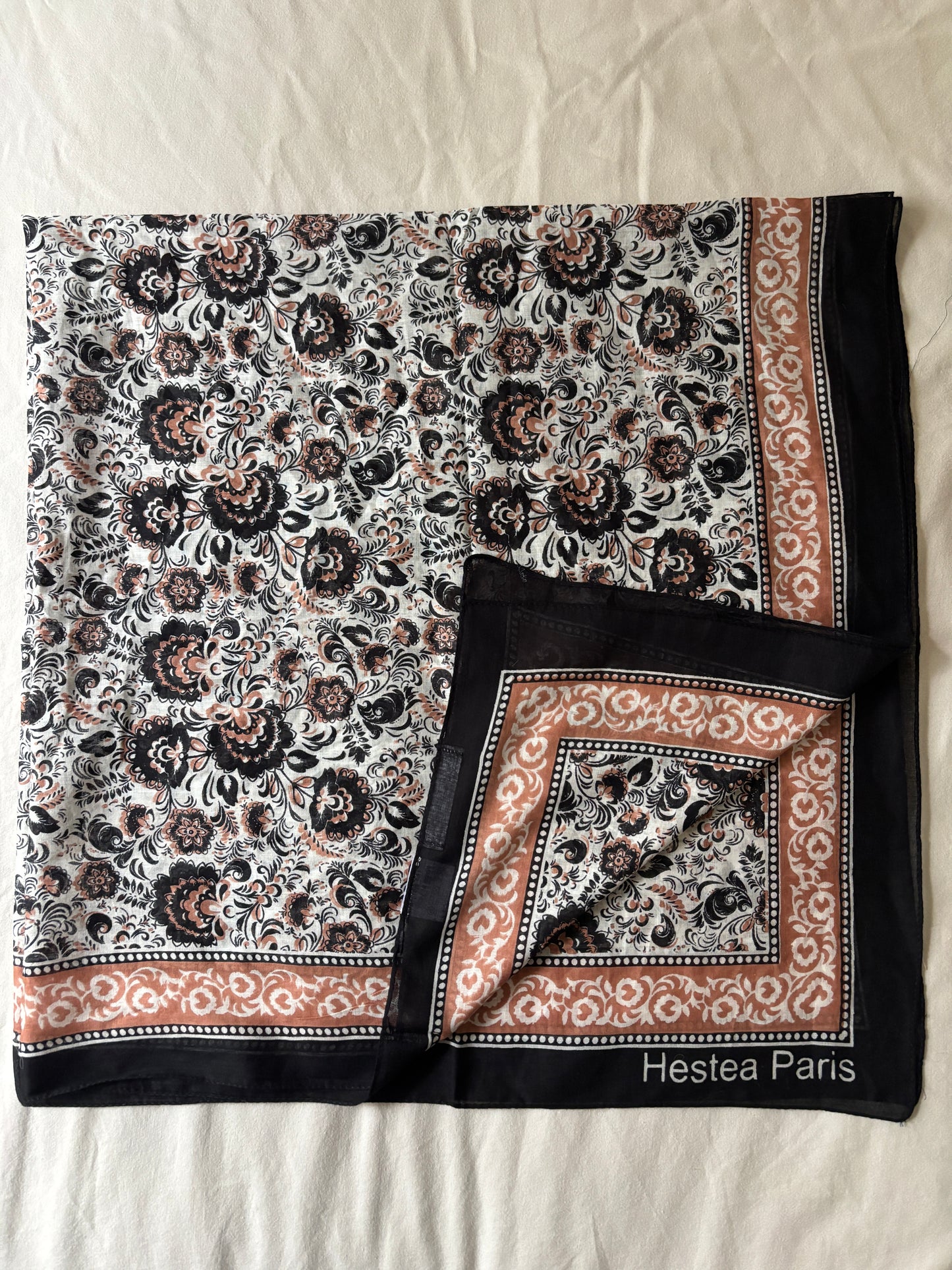 Black scarf 100x100cm