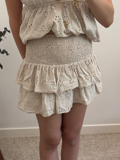 Jupe short broderie