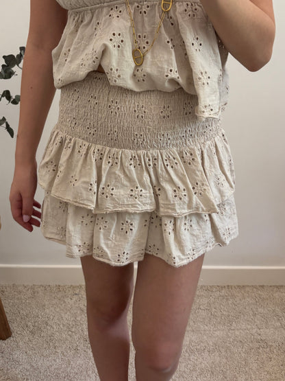 Jupe short broderie