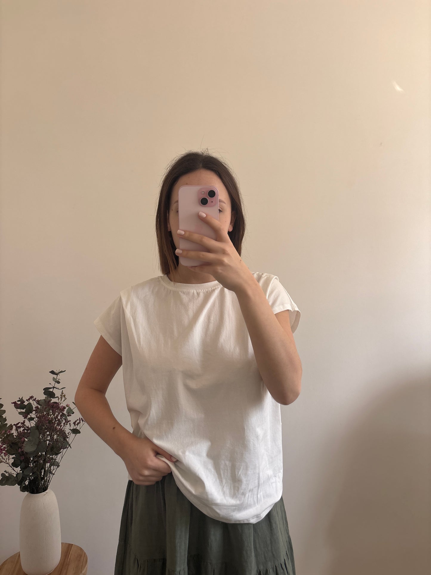Justine white t-shirt