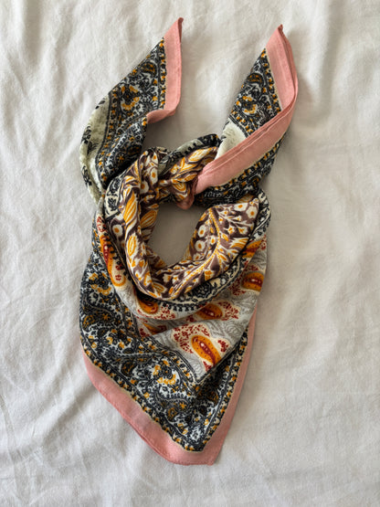 Foulard rose / orangé