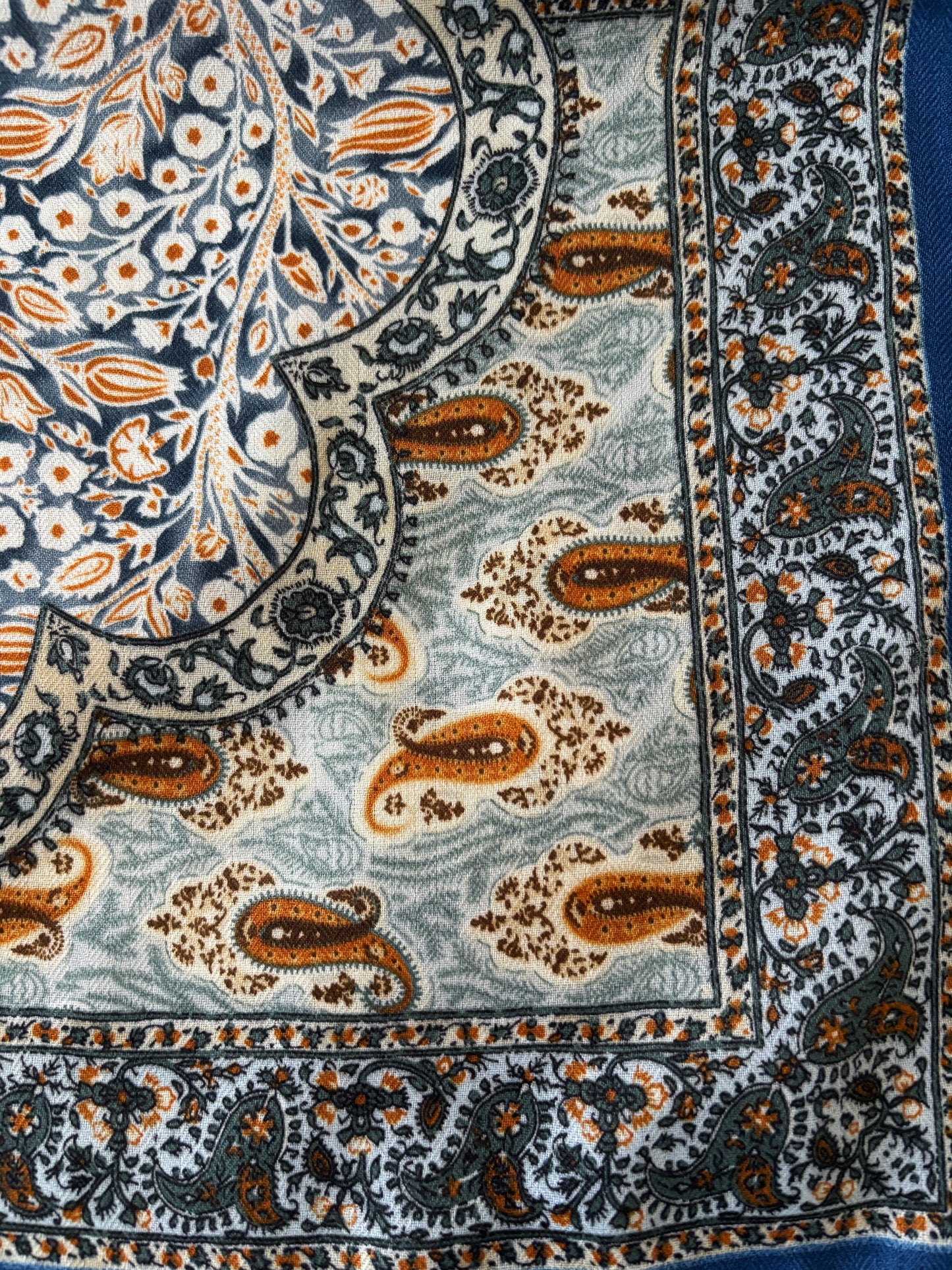 Foulard bleu / orangé