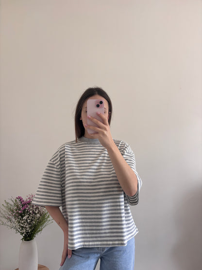 Ayla grey/white striped T-shirt