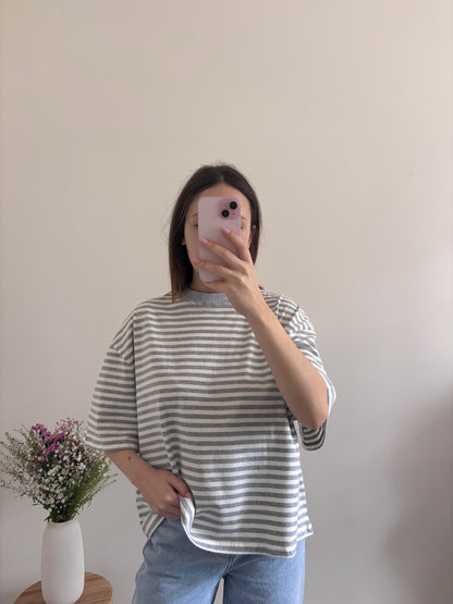 Ayla grey/white striped T-shirt